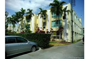 9971 W Bay Harbor Dr, Bay Harbor Islands, FL 33154, Sold 04/18/19