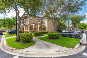 4411 Morgan Ln, Cooper City, FL 33328, Sold 11/07/18