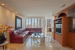 19333 Collins Ave, Sunny Isles Beach, FL 33160, Sold 06/17/19