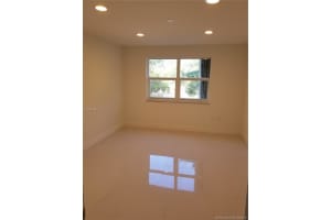 301 Michigan Ave, Miami Beach, FL 33139, Sold 01/18/19