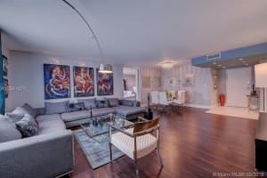 661 NE 195th St, Miami, FL 33179, Sold 11/12/18