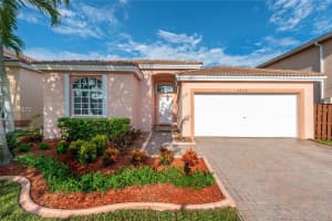 5434 NW 111th Ct, Doral, FL 33178, Sold 04/08/19