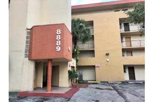 8889 Fontainebleau Blvd, Miami, FL 33172, Sold 03/28/19