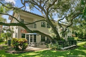 36 Marina Gardens Dr, Palm Beach Gardens, FL 33410, Sold 01/15/19