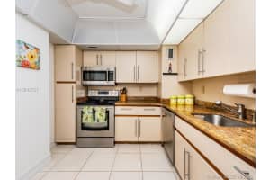 5838 Collins Ave #8a, Miami Beach, FL 33140, Sold 07/25/19