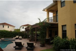 9919 NW 10 Terrace, Miami, FL 33172, Sold 02/25/21