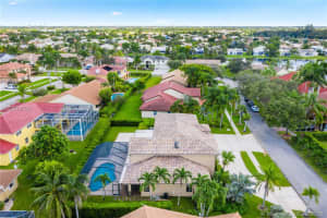 19341 NW 5th St, Pembroke Pines, FL 33029, Sold 11/19/18