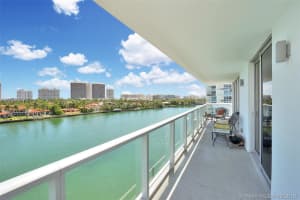 9901 E Bay Harbor Dr, Bay Harbor Islands, FL 33154, Sold 09/04/20