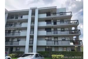 10315 NW 9th St Cir, Miami, FL 33172, Sold 11/30/18