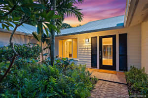 SW Rivers End Way, Palm City, FL 34990, Sold 10/31/18