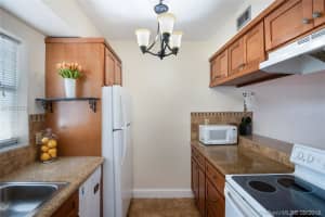 798 Crandon Blvd, Miami, FL 33149, Sold 11/19/18