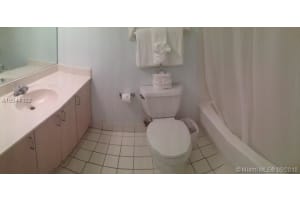 185 SE 14th Terrace, Miami, FL 33131, Sold 11/15/18