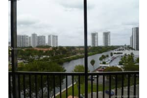 3475 N Country Club Dr, Miami, FL 33180, Sold 12/03/18