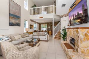 10891 NW 35 Pl, Sunrise, FL 33351, Sold 11/19/18