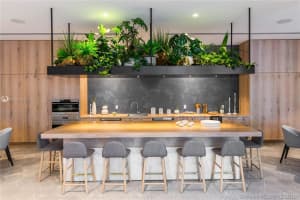 2831 S Bayshore Dr, Miami, FL 33133, Sold 08/30/21