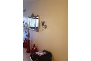 40 NW 76th Ave, Plantation, FL 33324, Sold 11/29/18