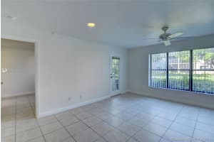 4093 NW 87th Ave, Sunrise, FL 33351, Sold 01/17/19