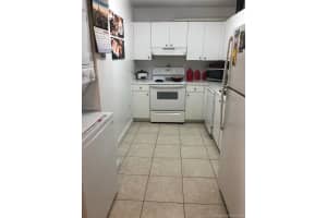 8251 NW 8th St, Miami, FL 33126, Sold 01/04/19