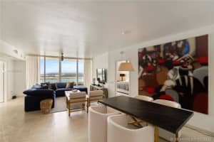 450 Alton Rd, Miami Beach, FL 33139, Sold 03/17/20