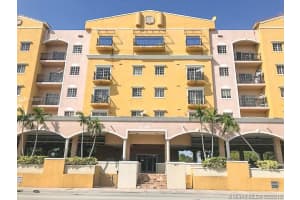 5271 SW 8th St, Coral Gables, FL 33134, Sold 01/07/20