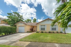 920 SW 88th Terrace, Pembroke Pines, FL 33025, Sold 11/28/18