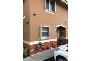 7915 NW 8th St #1b, Miami, FL 33126, Sold 11/29/18