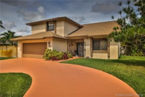 9801 SW 13th Ct, Pembroke Pines, FL 33025, Sold 12/13/18