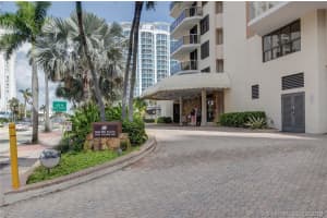 6423 Collins Ave, Miami Beach, FL 33141, Sold 05/24/19