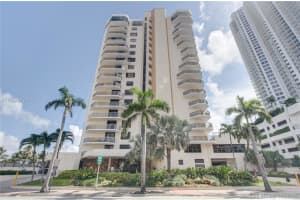 6423 Collins Ave, Miami Beach, FL 33141, Sold 05/24/19