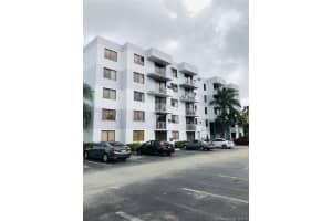 8251 NW 8th St, Miami, FL 33126, Sold 01/07/19