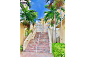 2415 NW 16th St Rd, Miami, FL 33125, Sold 02/15/19