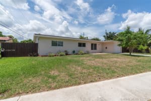 5708 Jackson St, Hollywood, FL 33023, Sold 11/05/19
