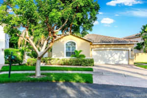 4643 NW 94th Pl, Doral, FL 33178, Sold 05/21/19