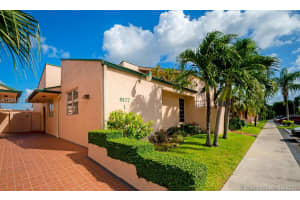 9177 Fontainebleau Blvd, Miami, FL 33172, Sold 12/19/18