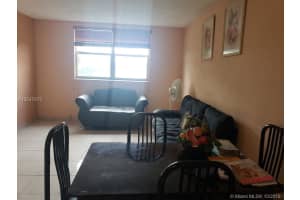 666 W 81st St, Hialeah, FL 33014, Sold 12/04/18