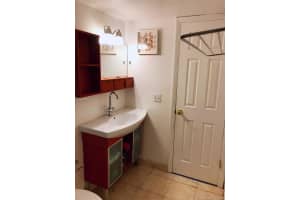 9460 Fontainebleau Blvd, Miami, FL 33172, Sold 04/09/19