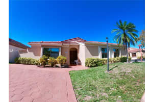 560 SW 89th Ave, Miami, FL 33174, Sold 06/24/19