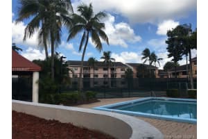 7120 NW 179th St, Hialeah, FL 33015, Sold 05/07/20