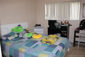 7120 NW 179th St, Hialeah, FL 33015, Sold 05/07/20