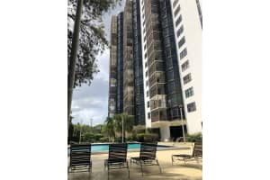 20100 W Country Club Dr, Aventura, FL 33180, Sold 12/20/18
