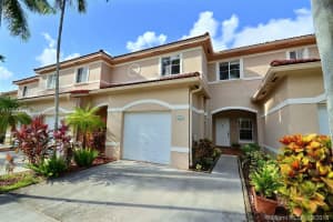 7633 N Southwood Cir, Davie, FL 33328, Sold 12/10/18