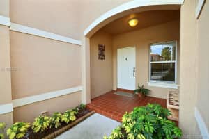 7633 N Southwood Cir, Davie, FL 33328, Sold 12/10/18