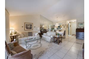 11389 SW 85th Ln, Miami, FL 33173, Sold 11/12/18