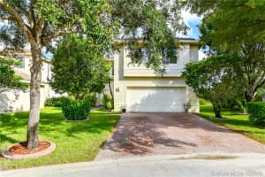 16147 SW 27th St, Miramar, FL 33027, Sold 03/14/19