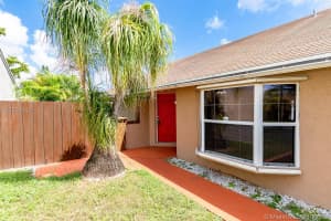 5896 SW 99th Ln, Cooper City, FL 33328, Sold 11/19/18