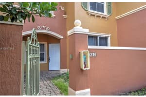 650 SW 106th Ave, Pembroke Pines, FL 33025, Sold 12/21/18
