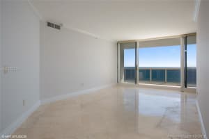 4779 Collins Ave, Miami Beach, FL 33140, Sold 04/08/19