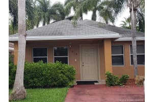 918 SW 9th Ct, Florida City, FL 33034, Sold 12/17/18