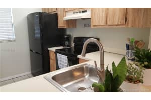 10516 NW 10th St, Pembroke Pines, FL 33026, Sold 11/30/18