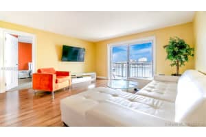 400 Golden Isles Dr, Hallandale Beach, FL 33009, Sold 01/18/19